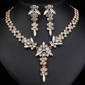 #602 3pcs Fashion Luxurious Artificial Crystal Pendant Earrings Necklace Set for